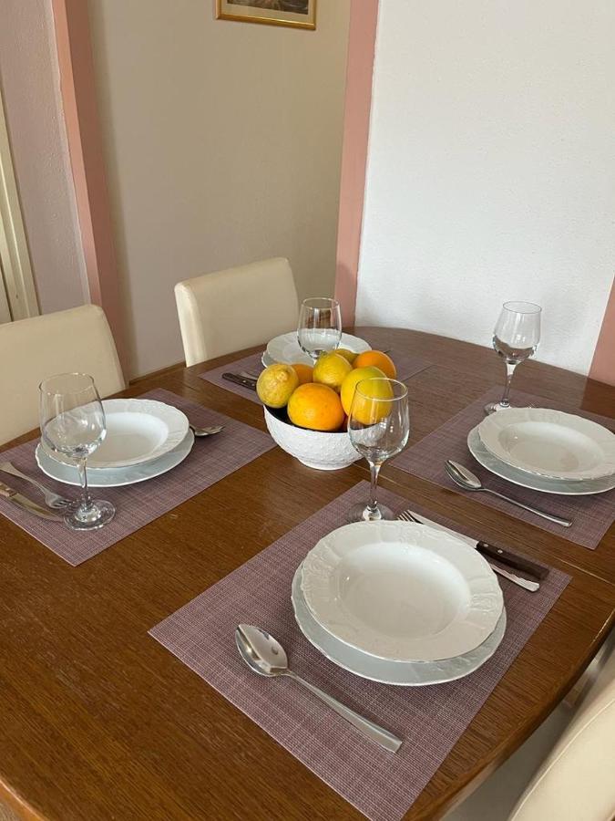 שיבניק Apartman Spahija מראה חיצוני תמונה